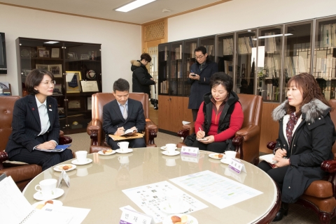 전북대 청소용역 근로자 정규직화 ‘모범사례’ 로 뽑혀
