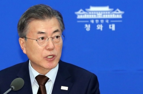 文대통령, 청년일자리 점검회의서 ‘특단의 대책’ 주문