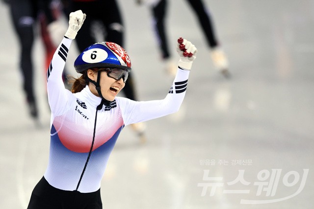 2018 평창동계올림픽 여자 쇼트트랙 1500m 결승 최민정-김아랑. 사진=2018평창사진공동취재단