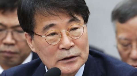 野 ‘법인세 인상’ 지적에 장하성 또박또박 ‘반박’
