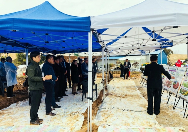 정읍시농업기술센터, 겨울사료작물 파종 연시회 개최 기사의 사진