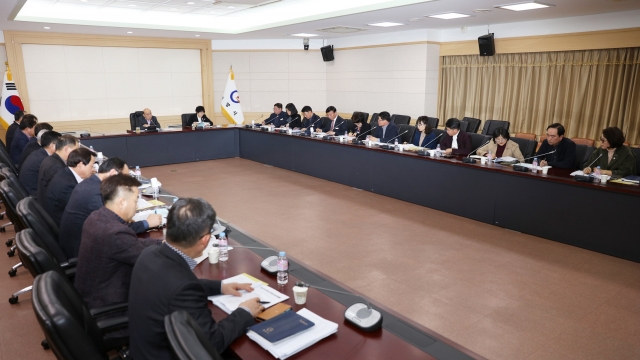 광양시가 7일 정현복 광양시장 주재로 국·소장과 읍·면·동장 연석회의를 갖고 있다.