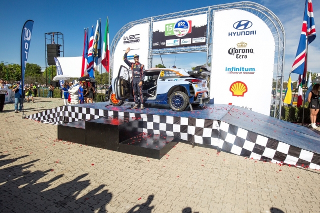 현대자동차가 8일부터 11일(현지시간)까지 진행된 2018 월드랠리챔피언십(WRC) 3차 대회인 멕시코 랠리에서 제조사 부문 1위와 개인 부문 2위를 달성했다. (사진=현대차 제공)