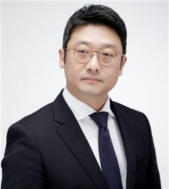 이윤모 볼보자동차 대표 “‘S90 엑설런스’ 브랜드 철학 집약된 모델”