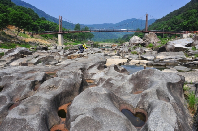 장군목 요강바위