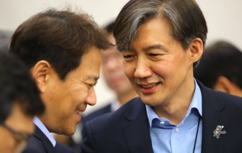 靑 “대통령 개헌안 전문, 발의하는 날 공개”