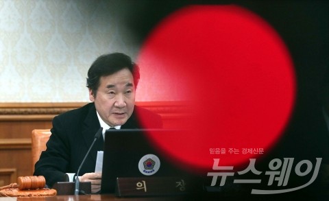 文정부, 6·13선거 후 ‘부분 개각’ 가능성↑··· 데스노트 주인공은?