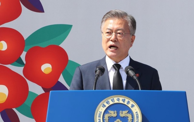 DJ·盧 ‘4·3 바톤’ 받은 文대통령 “완전한 해결” 약속