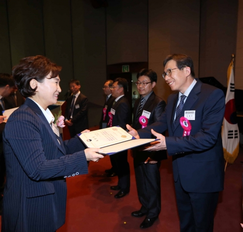 군산대 김형주 교수, 토목의 날 맞아 국토교통부 장관 표창 수상