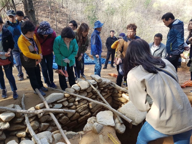 장수군청 전직원 ,장수가야 유적 방문·전북투어패스 체험