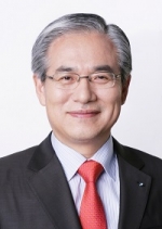 김효준 BMW코리아 회장, 덕수고 총동문회장 취임 기사의 사진