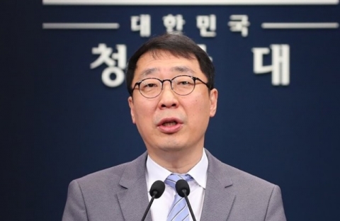볼튼 만난 정의용, 북미대화 전 ‘文대통령·트럼프 만남’ 논의