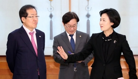 與野, ‘판문점 선언문’ 놓고 티격태격