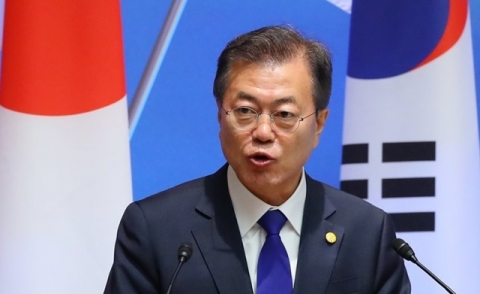 韓日中비즈니스 서밋 참석한 文대통령, ‘동북아 번영’ 기조연설