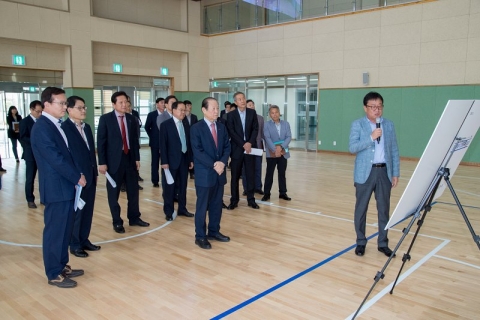 문동신 군산시장, 역점사업 마무리 총력