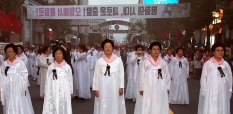 文대통령, 5·18민주화운동 메시지서 ‘여성인권’ 강조