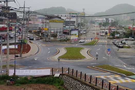 전등사 입구 사거리 회전교차로