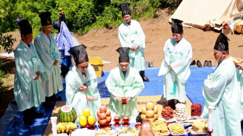 장수 동촌리 가야고분 ··· 성공 발굴조사 개토제 거행