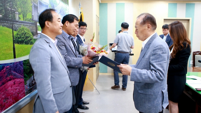 장수군,  업무성과 우수부서 선정 으뜸군정상 시상