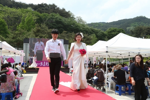 완주 프러포즈축제 축하가수··· 신청곡 접수