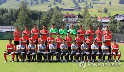 멕시코전 한국 ‘붉은색’ 유니폼···멕시코는 흰색
