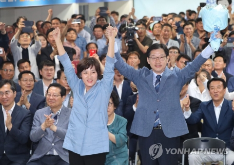 ‘드루킹 논란’도 삼켜버린 ‘리틀 노무현’ 김경수