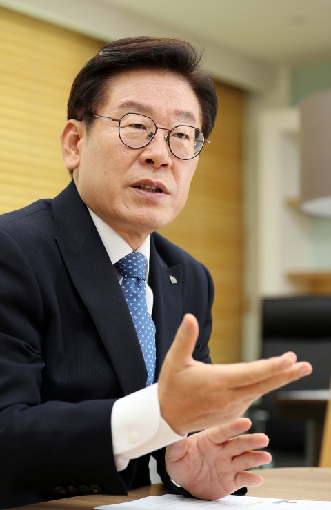 경기도, 내년부터 중·고교 신입생에게 무상교복 지원