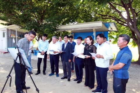 경기도의회 더불어민주당 대표단, 가축 폭염피해 농가 점검