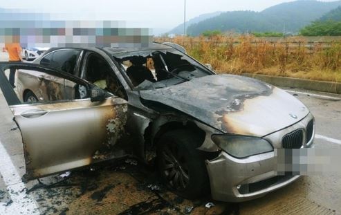 중부고속도로서 BMW 520d 또 화재···운전자들 불안 여전(자료사진)사진=경남 경찰청 제공