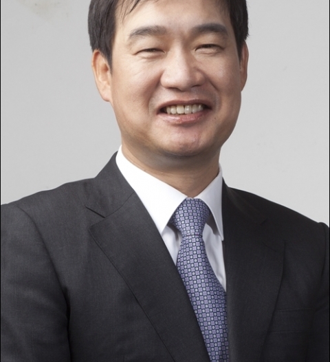 ‘기관경고’이어 이번엔 유령주식 논란···시험대 오른 유창수 사장 리더십