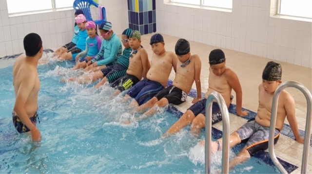 장흥국민체육센터, 여름방학 수영특강 ‘인기 만점’