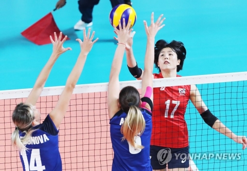 한국 여자배구팀, 태국 상대로 각축전···이재영 활약 중