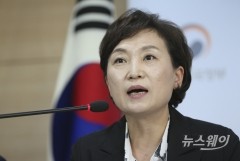 [경제인방북]평양 간 김현미·오영식 존재감 과시⋯철도 사업 선봉장