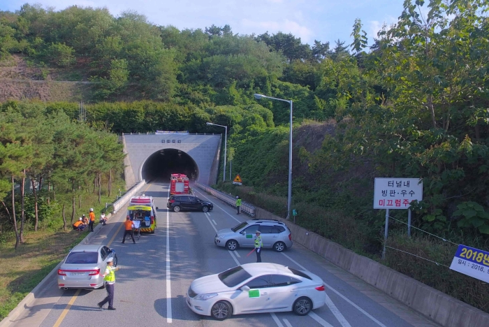 전주국토사무소, 정읍 항가터널서 도로재난 유관기관 합동훈련 기사의 사진