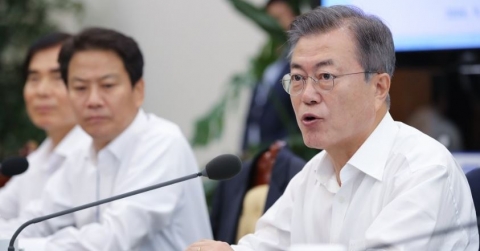 文 대통령 “사립 유치원 불법·피해 단호하게 대응”