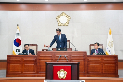 장흥군의회, 조직개편과 4,224억원 추경 등 승인