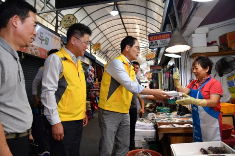 한국전기안전공사, 전통시장 화재예방 캠페인···지역시장 활성화 노력도