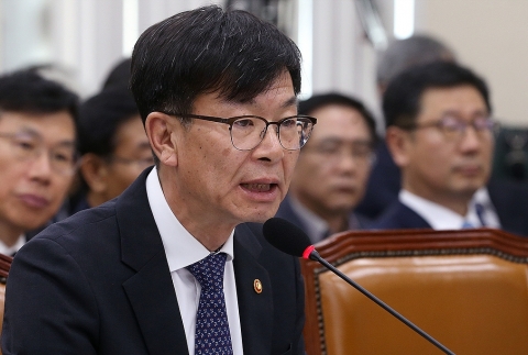 김상조 “전자상거래법 전면 개편해야”