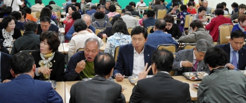 전남농협, “우리 돼지 한돈” 나눔 행사 실시