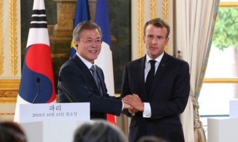 비핵화 손잡은 韓佛 정상···문 대통령 “평화 노력 지지해달라”, 마크롱 “평화 프로세스 지지”