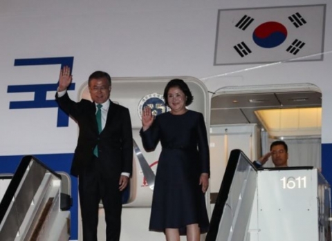 문 대통령, 아셈(ASEM) 참석차 브뤼셀 도착···비핵화·평화 강화