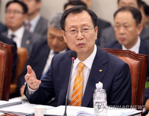 김종갑 한전 사장 “전기요금 연료비연동제 도입···환경요금 별도 부과해야”