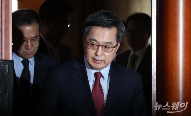 김동연, 야3당 찾아 “예산 법정기일 내 처리해달라”