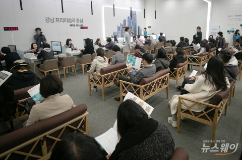 &quot;강남로또 지르고 보자&quot;···래미안 리더스원 미계약 속출