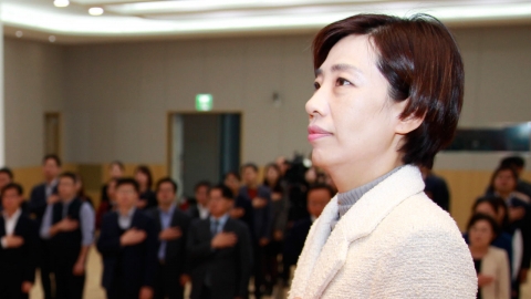 배재정 총리비서실장 사의···후임에 정운현 내정