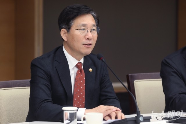 재계, 규제개혁 요청에···성윤모 “서포터 역할 다하겠다”