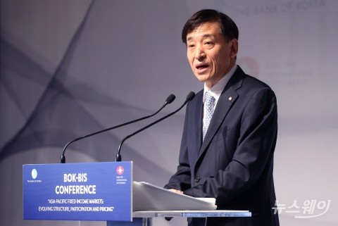이주열 한은 총재 “리스크 관리와 혁신 동시에···각오 달라야 할 것”