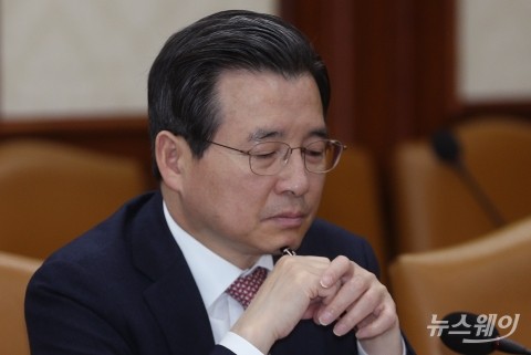 기재차관 “원격의료 도입 검토해야···21대 국회 논의 기대”