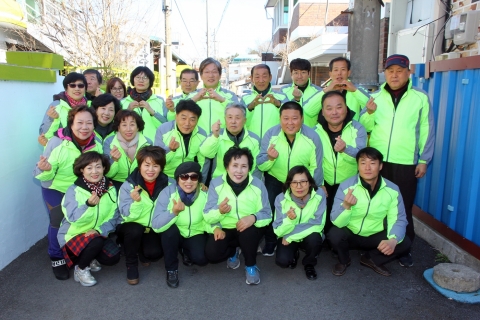 정읍시-(사)정읍시자원봉사센터, 사랑의 연탄 나눔 행사 진행