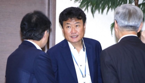 음주운전 靑 김종천..관용차 몰고 동승자 태웠다(종합)